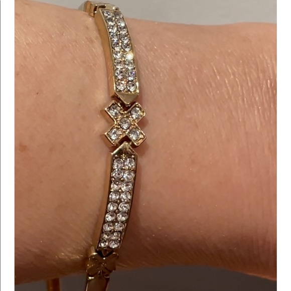 Gold Plated & Simulated Diamond Bracelet - Picture 3 of 11